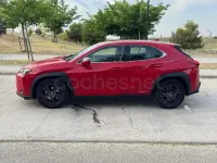 Usado Lexus UX Business Edition 184 CV (135 kW) 2021 Rojo SUV