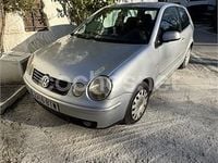 Usado VW Polo Match 75 CV (55 kW) 2002 Gris / plata Berlina