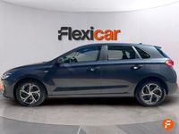 Usado Hyundai i30 120 CV (88 kW) 2021 Gris