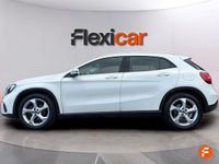 Usado Mercedes GLA180 122 CV (89 kW) 2017 Blanco SUV