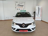 Usado Renault Mégane IV Business 90 CV (66 kW) 2017 Blanco Berlina