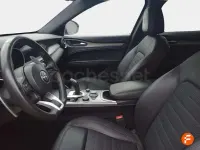 Usado Alfa Romeo Stelvio Sprint 160 CV (117 kW) 2022 Blanco SUV
