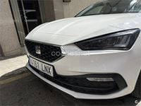 Begagnad Seat Leon Reference 115 HK (84 kW) 2021 Vit Sedan