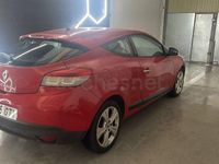 Usado Renault Mégane Dynamique 105 CV (77 kW) 2010 Rojo Berlina