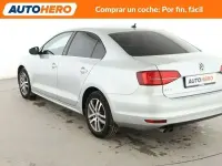 Usado VW Jetta Sport 150 CV (110 kW) 2014 Gris Berlina