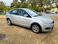 Usado Ford Focus Titanium 90 CV (66 kW) 2008 Gris / plata Berlina