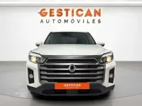 Usado SsangYong Musso 181 CV (133 kW) 2023 Blanco Pickup/Camioneta