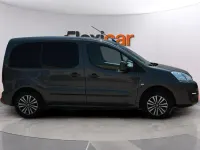 Usado Peugeot Partner Tepee Active 100 CV (73 kW) 2017 Gris Monovolumen