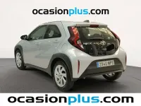 Używany Toyota Aygo Play 72 KM (52 kW) 2024 Szary Hatchback