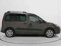 Usado Citroën Berlingo XTR 120 CV (88 kW) 2016 Negro Monovolumen