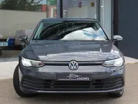 Usado VW Golf VIII Life 110 CV (80 kW) 2022 Gris / plata Berlina