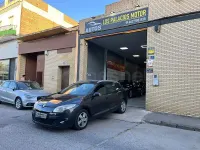 Usado Renault Mégane GrandTour 110 CV (80 kW) 2011 Gris / plata Familiar