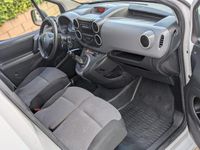 Usado Peugeot Partner Premium 100 CV (73 kW) 2019 Blanco Monovolumen