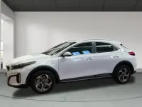 Usado Kia XCeed 100 CV (73 kW) 2025 Blanco SUV