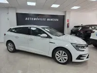 Usado Renault Mégane GrandTour Intens 115 CV (84 kW) 2022 Blanco Familiar
