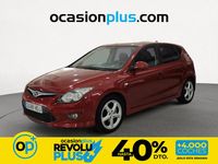 Usado Hyundai i30 Comfort 90 CV (66 kW) 2011 Rojo Berlina