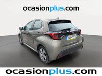 Usado Toyota Yaris Hybrid Active 116 CV (85 kW) 2024 Marrón Berlina