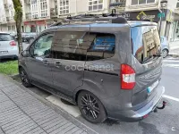 Usado Ford Tourneo Courier Sport 100 CV (73 kW) 2019 Gris / plata Monovolumen