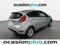 Usado Ford Fiesta Trend 82 CV (60 kW) 2017 Gris Utilitario