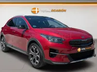 Usado Kia XCeed 120 CV (88 kW) 2019 Rojo SUV