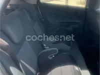 Usado Ford Fiesta Trend 82 CV (60 kW) 2011 Gris / plata Berlina
