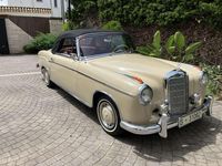 Occasion Mercedes 220 105 PK (77 kW) 1963 Beige Cabriolet