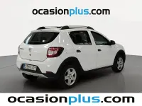 Usado Dacia Sandero Stepway 90 CV (66 kW) 2015 Blanco Utilitario