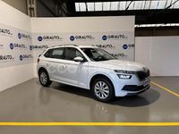 Usado Skoda Kamiq Ambition 95 CV (69 kW) 2021 Blanco SUV