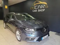 Usado Renault Mégane GrandTour LIMITED 115 CV (84 kW) 2019 Gris / plata Familiar