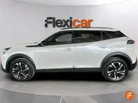 Usado Peugeot 2008 Allure 130 CV (95 kW) 2023 Blanco SUV