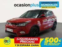 Usado SsangYong Tivoli Limited 128 CV (94 kW) 2015 Rojo SUV