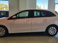Usado Mercedes B180 116 CV (85 kW) 2019 Blanco Monovolumen