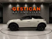 Usado DS Automobiles DS3 Crossback Performance 130 CV (95 kW) 2023 Gris / plata SUV