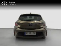 Usado Toyota Corolla Active 122 CV (89 kW) 2021 Amarillo Berlina