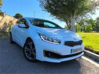 Usado Kia Ceed GT 136 CV (100 kW) 2018 Blanco Berlina