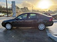 Usado Ford Mondeo Trend 130 CV (95 kW) 2003 Negro Berlina