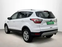 Usado Ford Kuga Trend+ 120 CV (88 kW) 2019 Blanco SUV