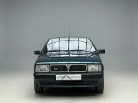 Usado Lancia Delta 82 CV (60 kW) 1991 Verde Utilitario