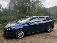 Usado Renault Mégane GrandTour Intens 100 CV (73 kW) 2016 Azul Familiar