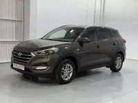 Usado Hyundai Tucson 115 CV (84 kW) 2016 Gris SUV