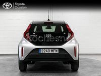 Usado Toyota Aygo X Play 72 CV (52 kW) 2023 Gris / plata SUV