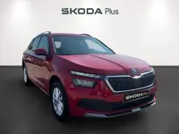 Usado Skoda Kamiq Selection 115 CV (84 kW) 2024 Rojo SUV