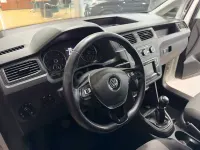 Usado VW Caddy 122 CV (89 kW) 2021 Blanco Monovolumen
