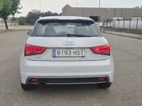 Usado Audi A1 Ambition 105 CV (77 kW) 2013 Blanco Utilitario