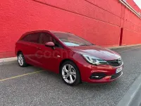 Usado Opel Astra GS Line 130 CV (95 kW) 2021 Rojo Familiar