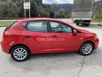 Usado Seat Ibiza I-Tech 70 CV (51 kW) 2013 Rojo Berlina