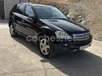 Usado Mercedes ML320 224 CV (164 kW) 2007 Negro SUV