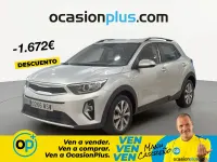 Usado Kia Stonic 100 CV (73 kW) 2024 Blanco SUV