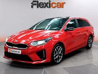 Usado Kia Ceed GT GT-Line 120 CV (88 kW) 2019 Rojo Familiar