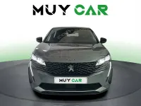 Usado Peugeot 3008 Allure 130 CV (95 kW) 2022 Gris / plata SUV